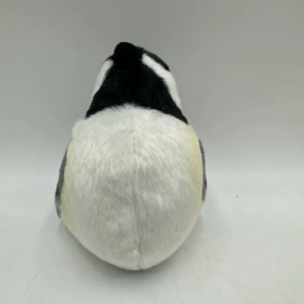 K & M International Audubon Black Capped Chickadee Bird Chirping Plush‎ 6